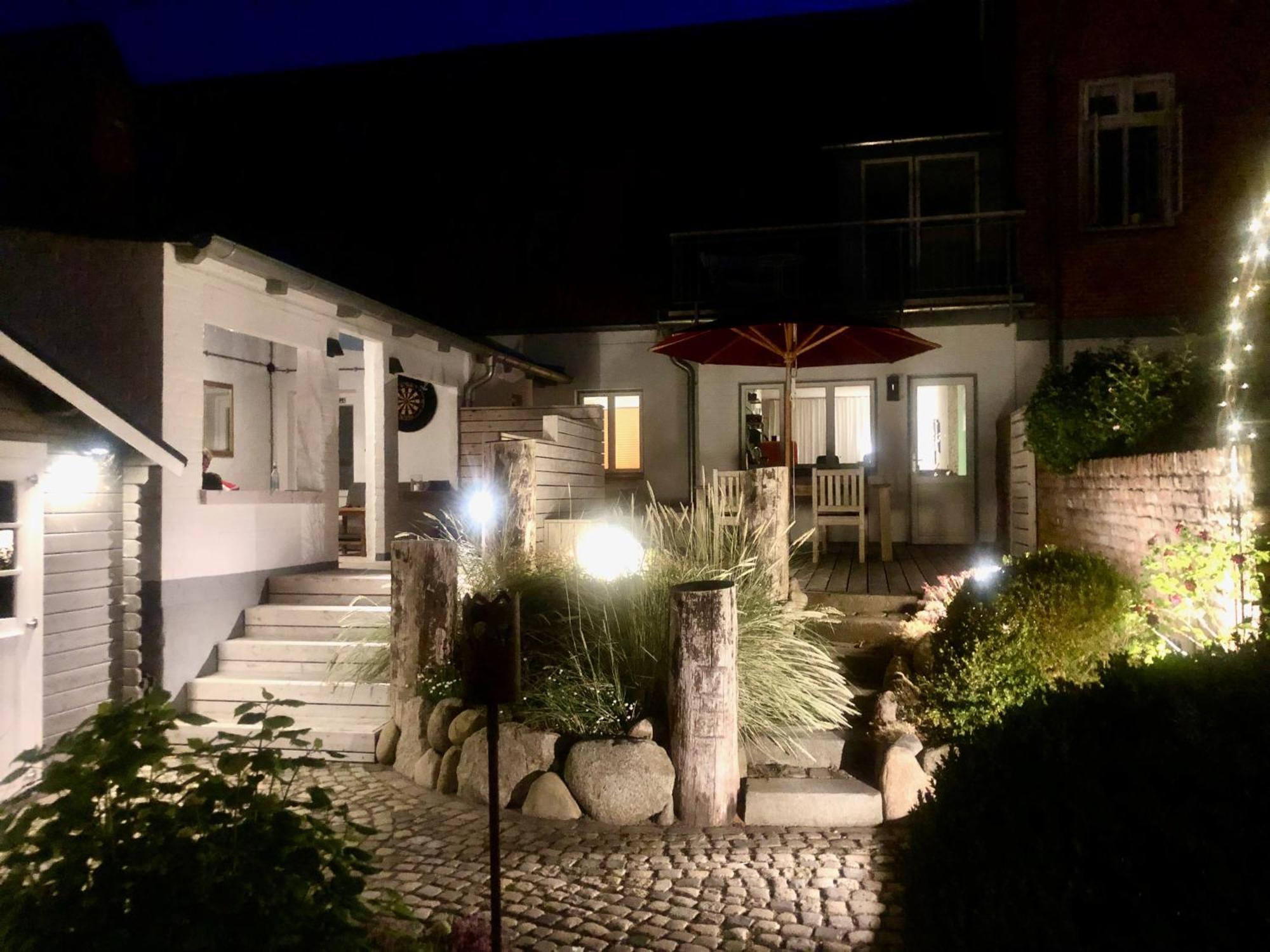 Ferienwohnung Gästehaus Kajüte Friedrichstadt Exterior foto